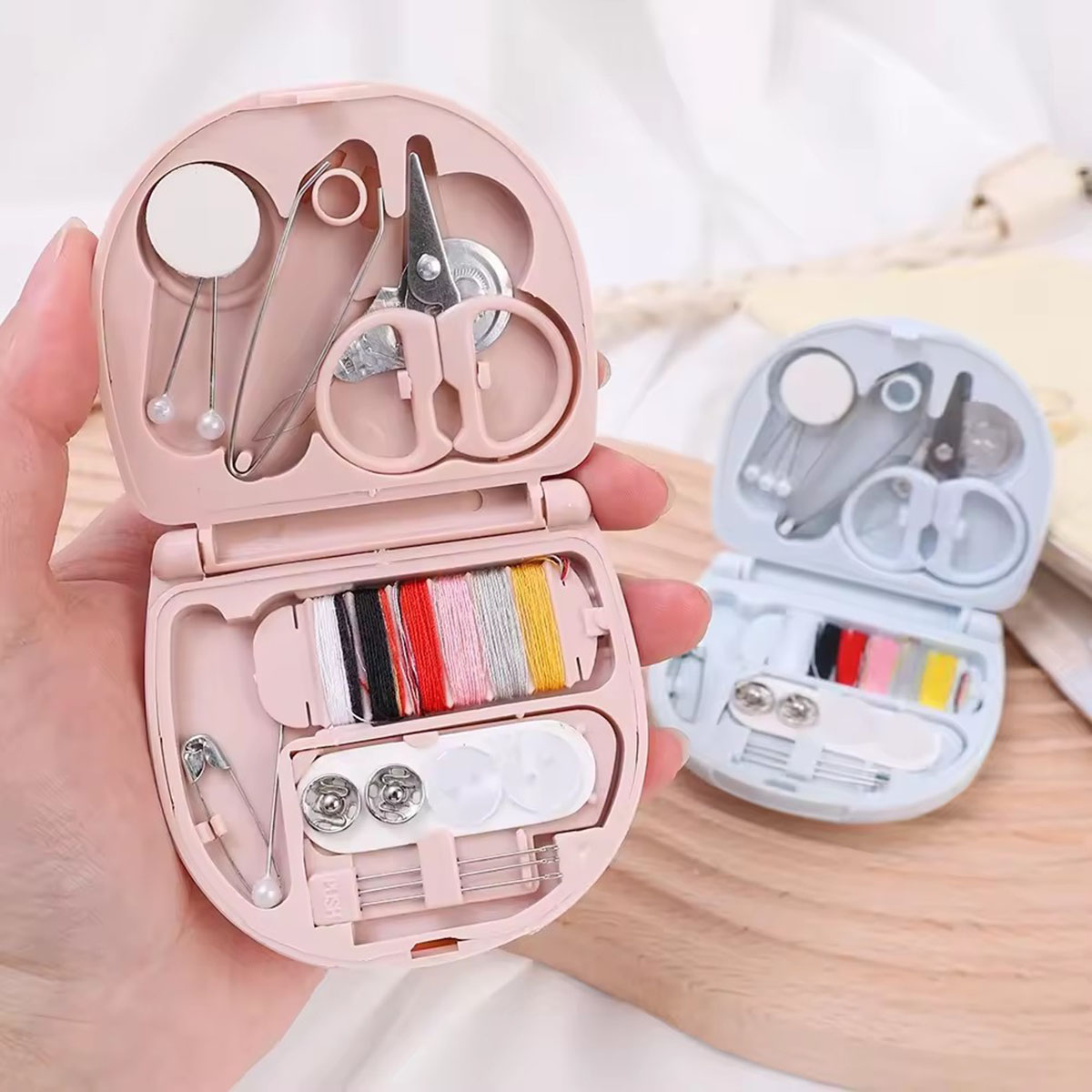 ชุดจักรเย็บผ้าแบบแมนนวลขนาดเล็ - Travel Accessories Kit For Women บทวิจารณ์และราคา